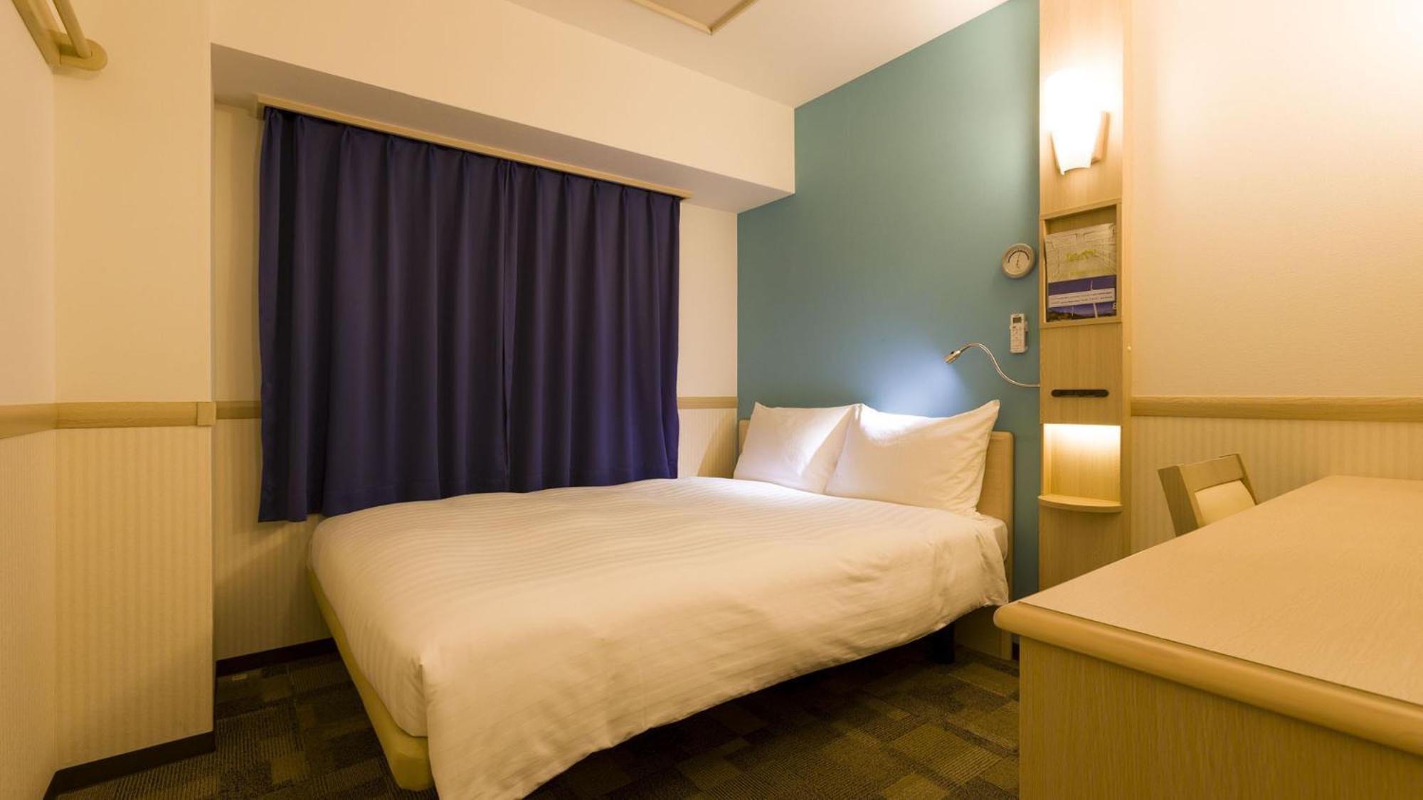 Toyoko Inn Saitama Misato Ekimae Værelse billede