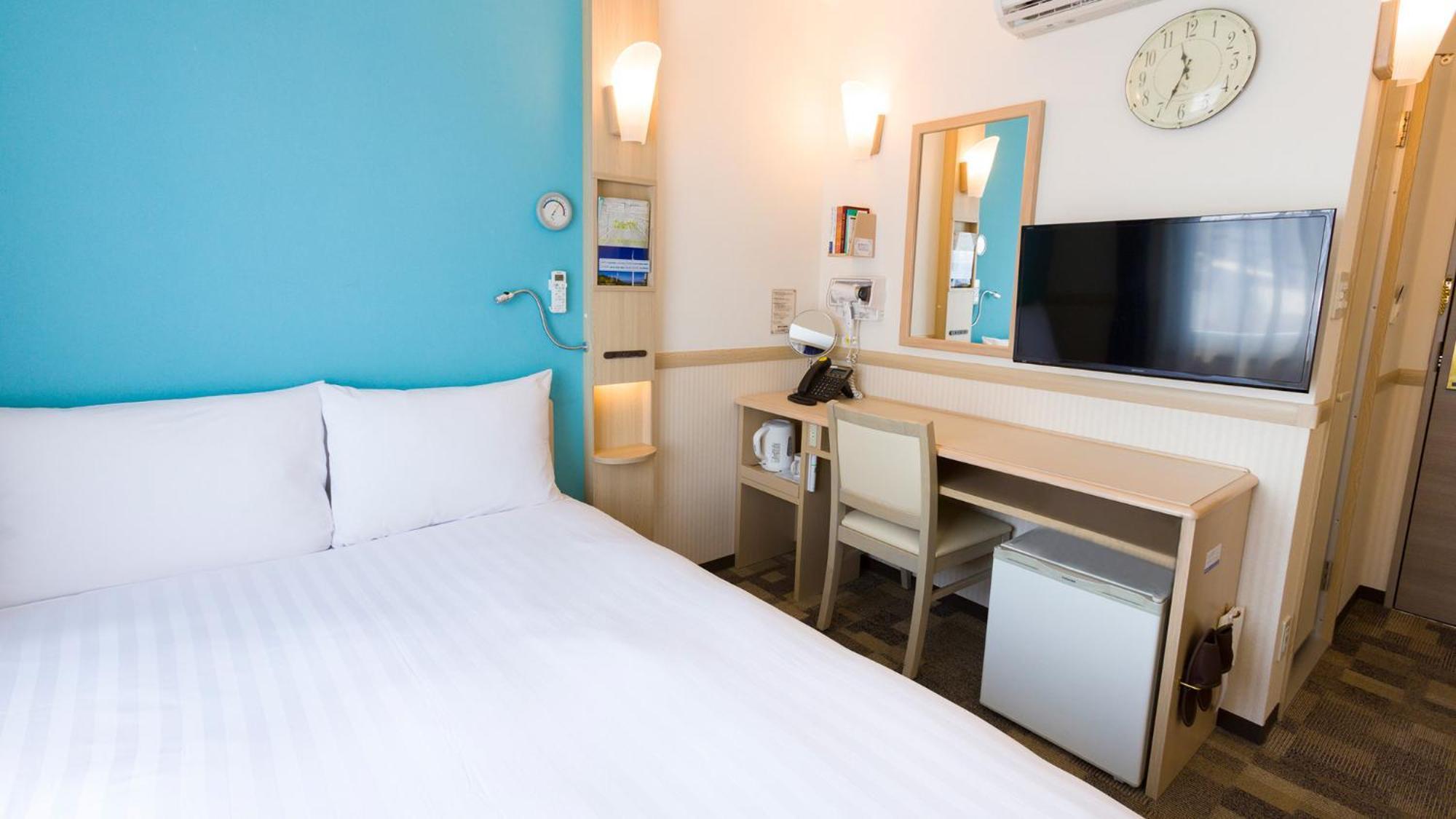 Toyoko Inn Saitama Misato Ekimae Værelse billede