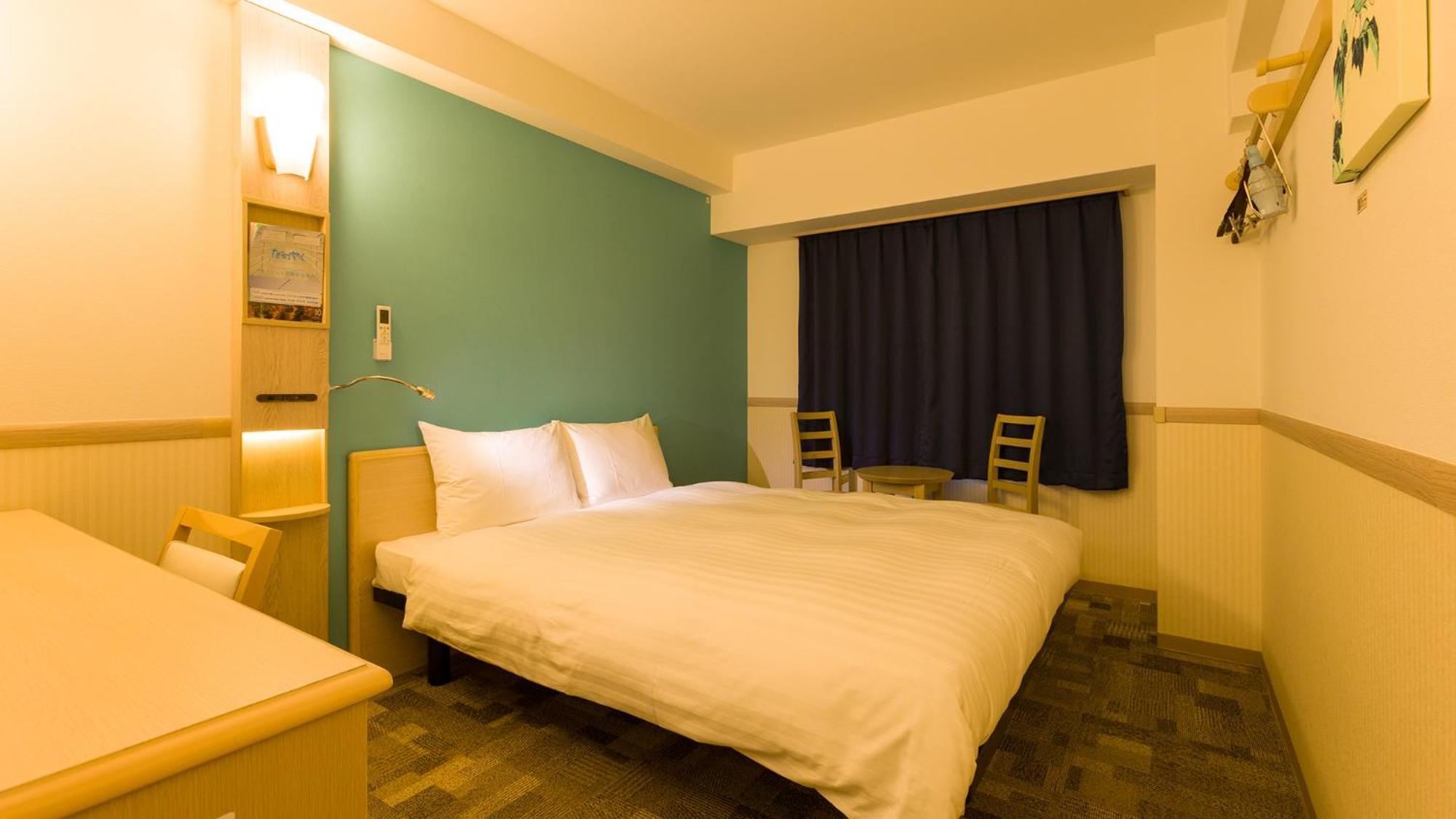 Toyoko Inn Saitama Misato Ekimae Værelse billede
