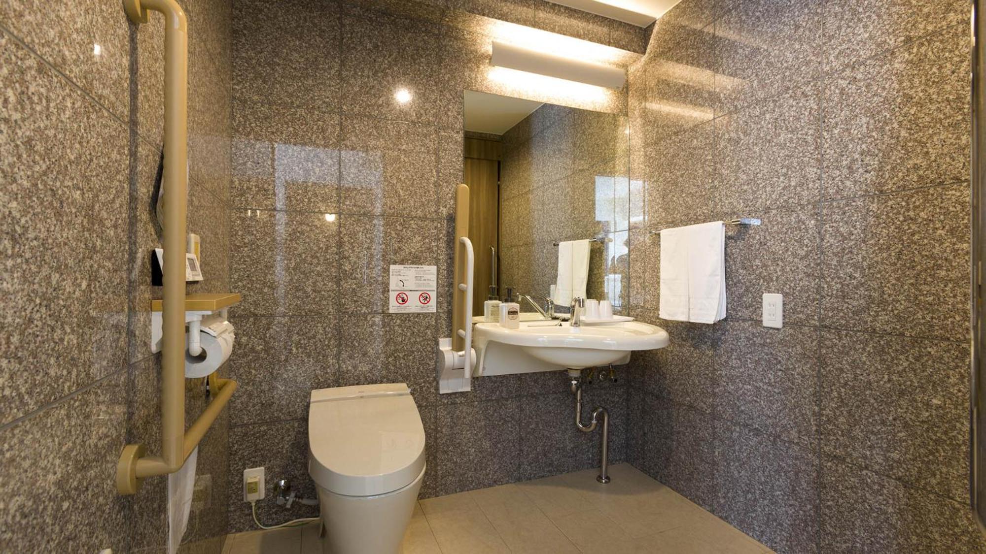 Toyoko Inn Saitama Misato Ekimae Værelse billede